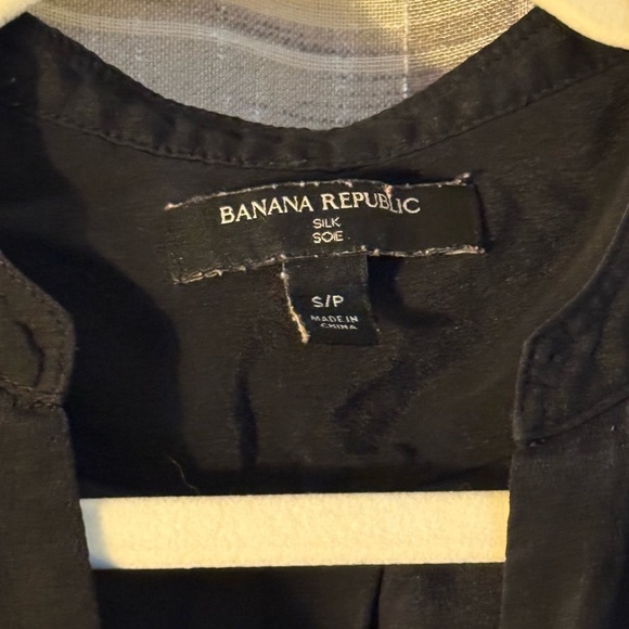 Banana Republic Black Mandarin Collar Blouse - Picture 2 of 6